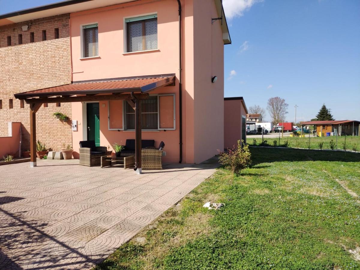 Casa Bellini Villa Comacchio Exterior photo